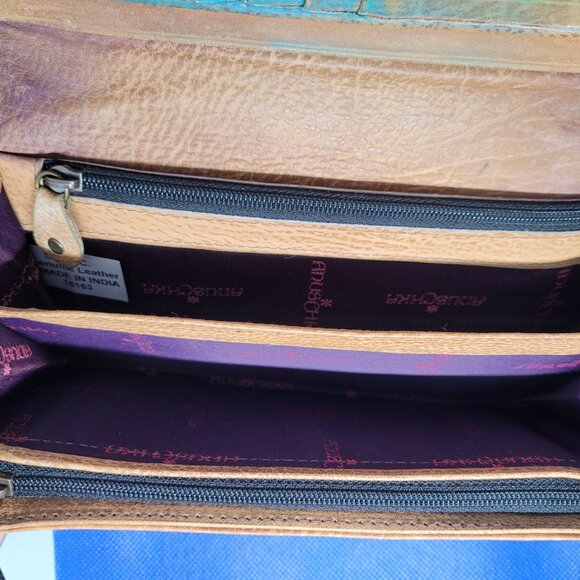 Anuschka Two For Joy Wallet - Picture 10 of 14